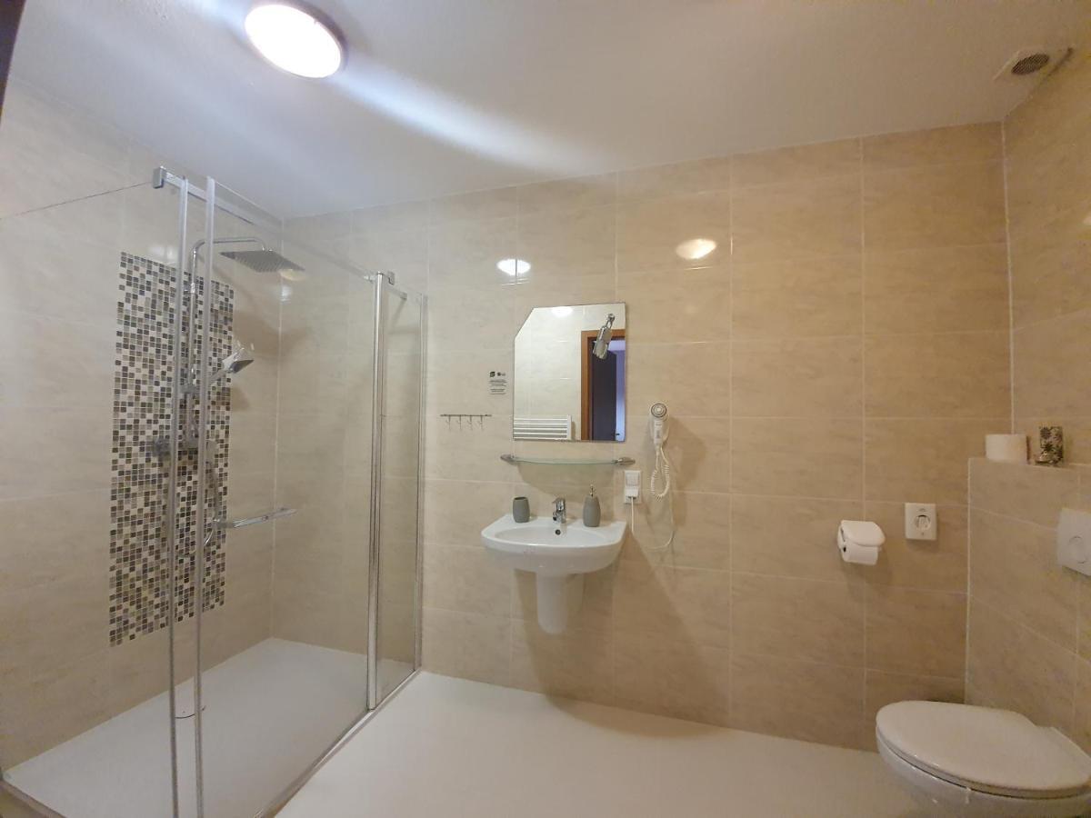 Hotel Tenis Chrząstowice Εξωτερικό φωτογραφία